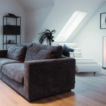 Apartment Lio Design Balkon Terrasse Parken Fur 4 Personen *